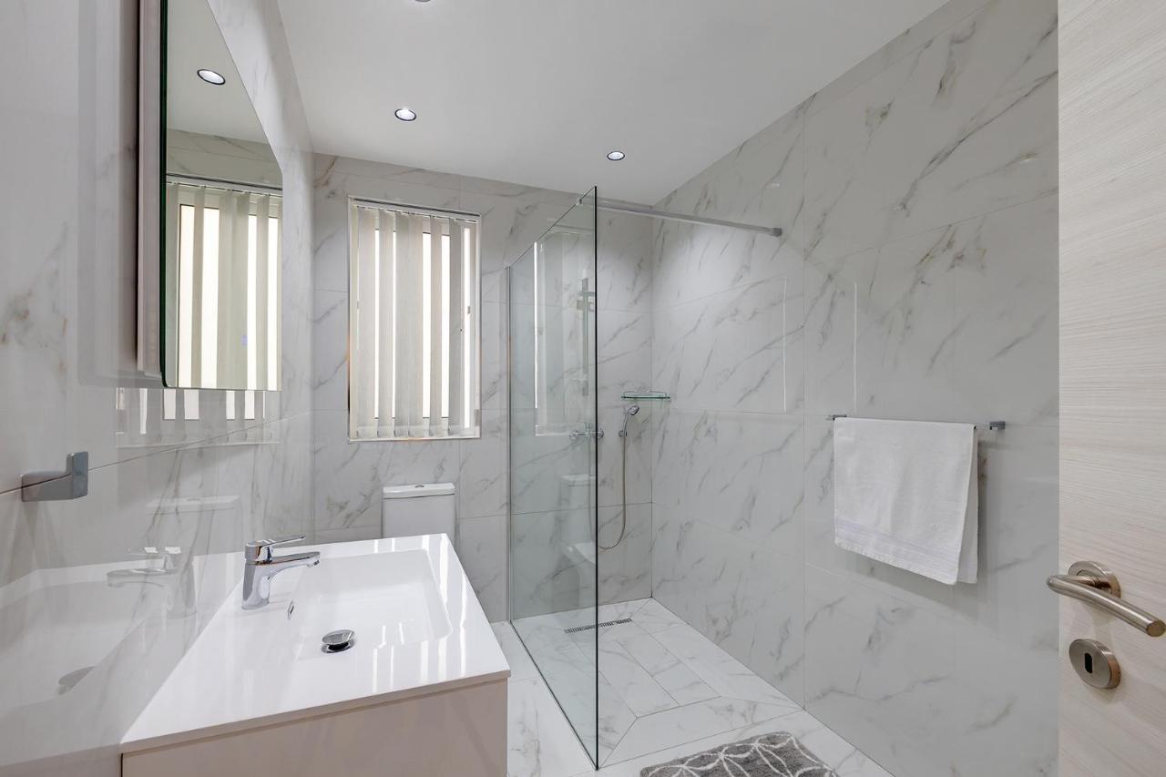 Stylish 2Br Apartment In Central St Julians Saint Julian's Dış mekan fotoğraf